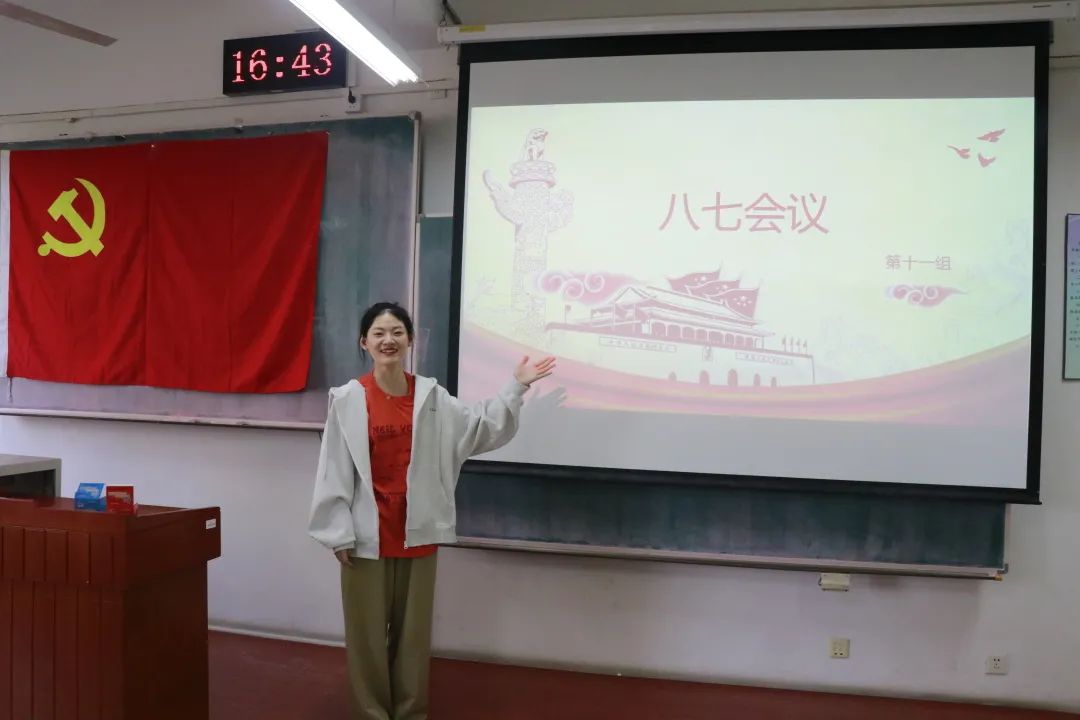 bd4a0186f2ec46cb900d4bd61c4b22ae.jpg 电竞实时比赛数据